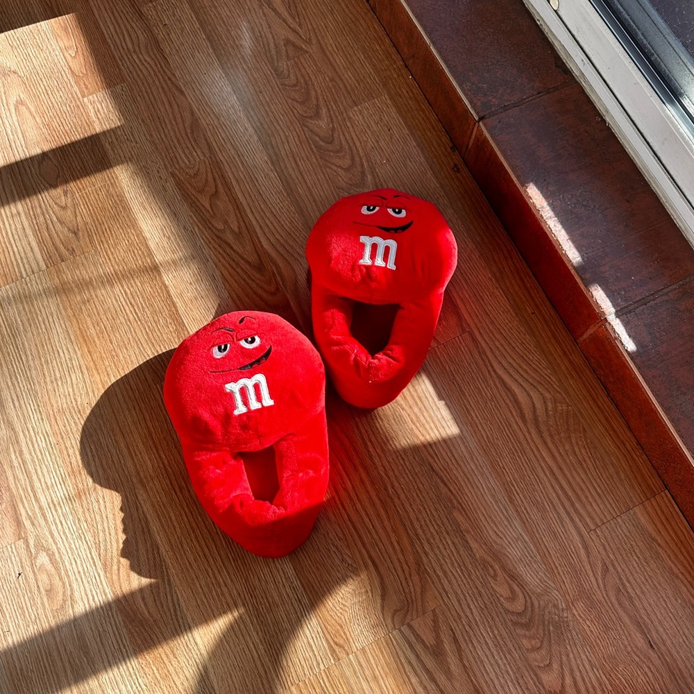 M&M'S Red Women's Slippers
